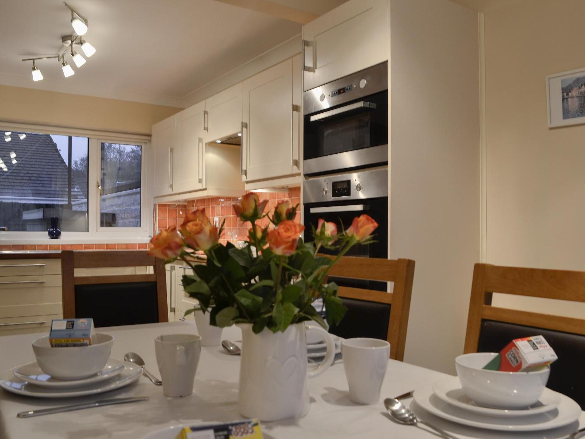 Three Rivers Cottage Pontneddfechan エクステリア 写真